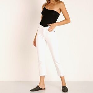 Levi’s • Wedgie Straight Cold Feet Women's White Jeans